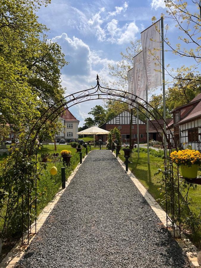 Gaestehof Cafe Im Schafstall Барзингхаузен Экстерьер фото