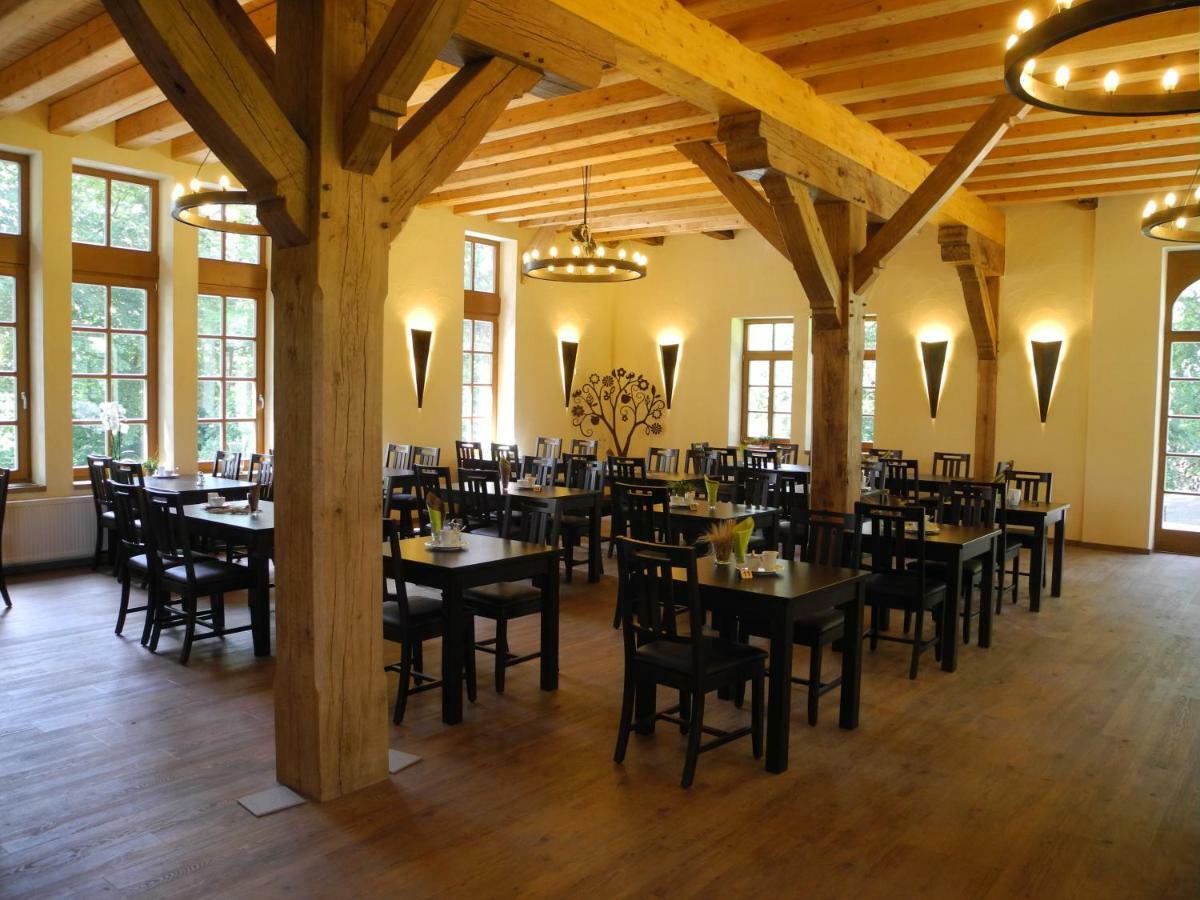Gaestehof Cafe Im Schafstall Барзингхаузен Экстерьер фото